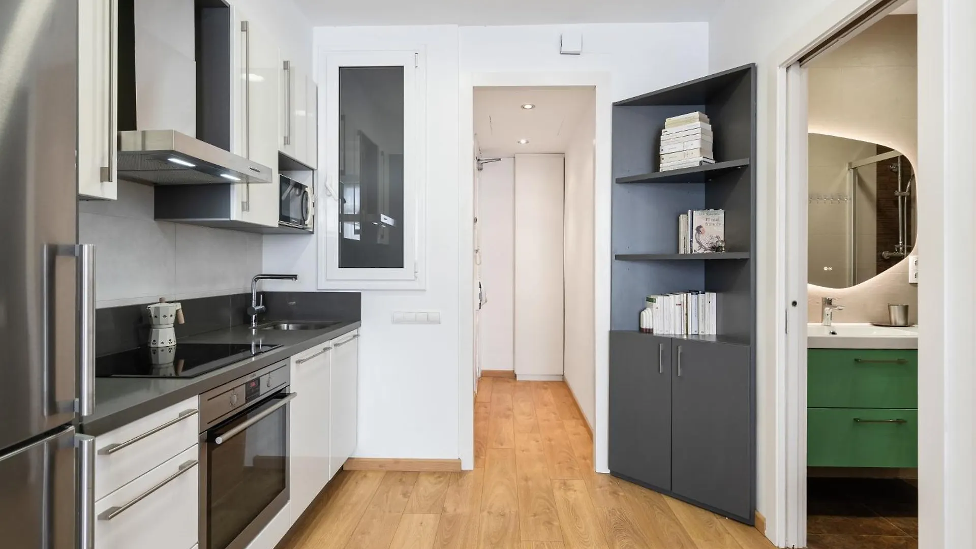 Lägenhet New Cozy 1 Bedroom, Next To Sants Estacio Barcelona